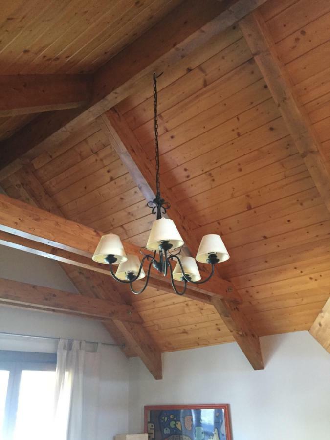 Precioso Atico Duplex Apartment Escarrilla Luaran gambar