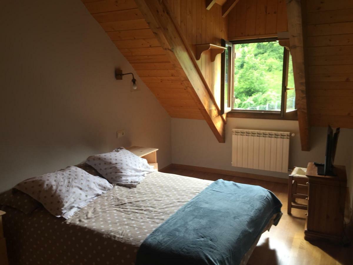 Precioso Atico Duplex Apartment Escarrilla Luaran gambar